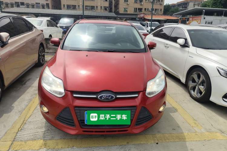 Used Ford Focus 2012 Hatchback 1.6L Automatic Fashion Edition
