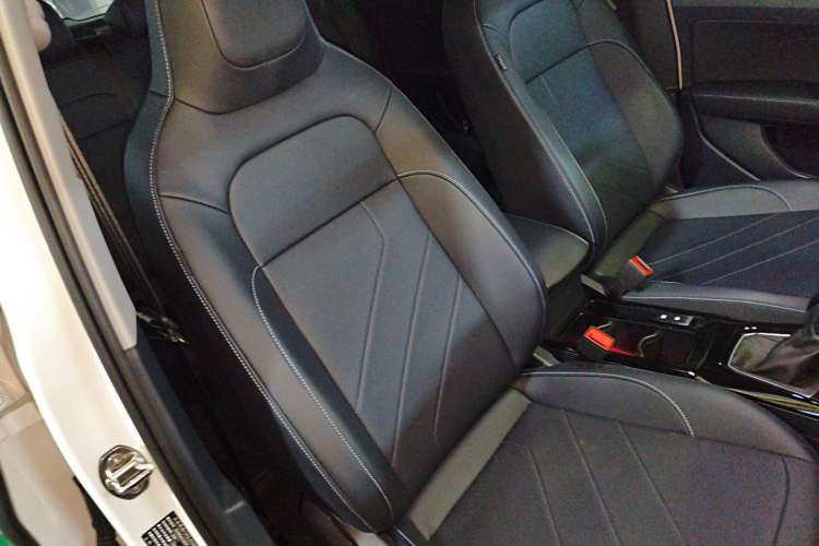 Used Volkswagen Tharu 2025 NewRui 300TSI Prestige Edition