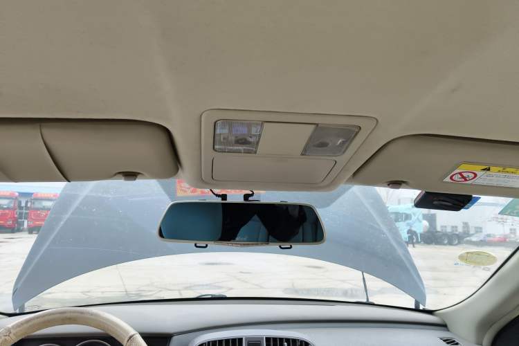 Used Nissan Sylphy 2012 Classic 1.6XE Manual Comfort Edition
