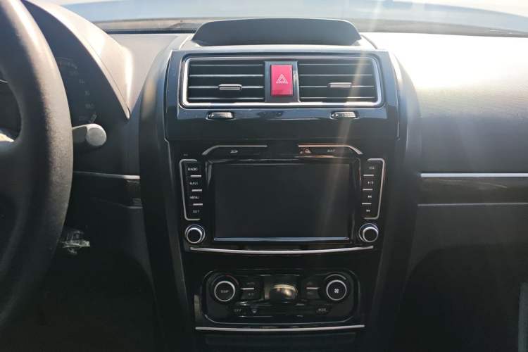 Used Haval H5 Classic 2015 2.0T Manual Two-Wheel Drive Advanced Version