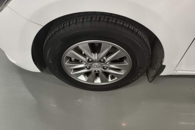 Used Hyundai Celesta 2017 1.6L Automatic Enjoyment Version GLS