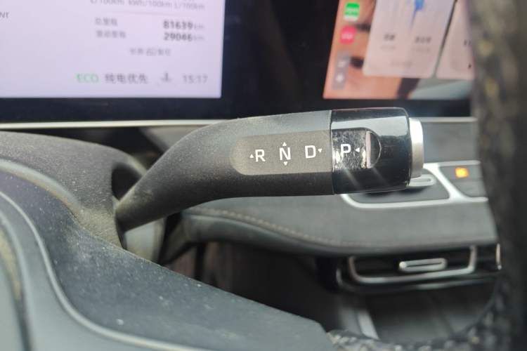 Used Roewe D7 2023 DMH 125km Excellence Edition
