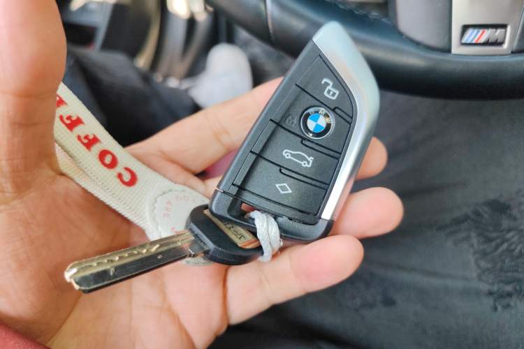 Used BMW 3 Series 2022 325Li M Sport Night Edition Package Vehicle Key