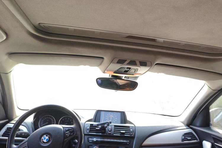 Used BMW 1 Series 2012 118i Leading Model Headliner
