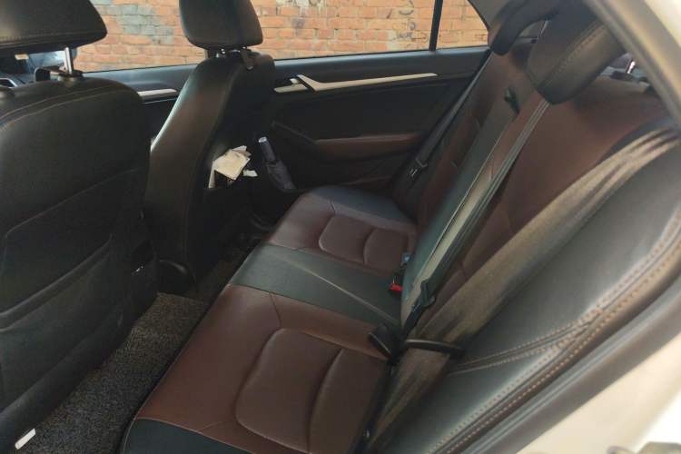 Used Geely Auto Vision 2017 1.5L Automatic Happiness Edition
