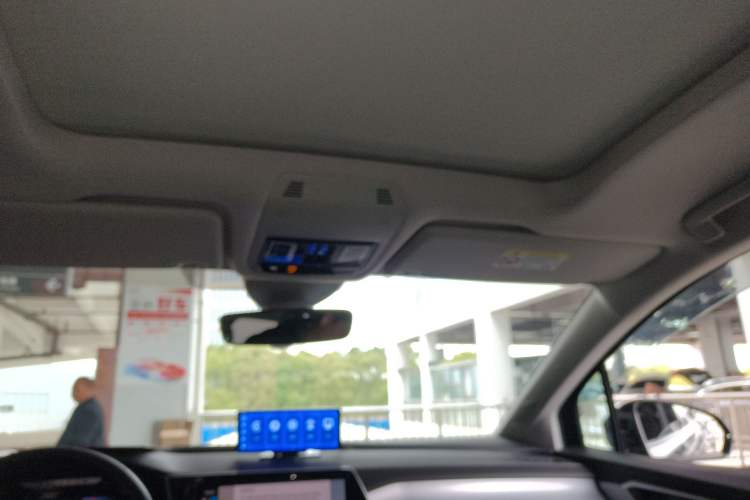 Used Volkswagen Talagon 2023 Facelift 380TSI All-Wheel-Drive Luxury Jiajing Pro 6-Seater Headliner