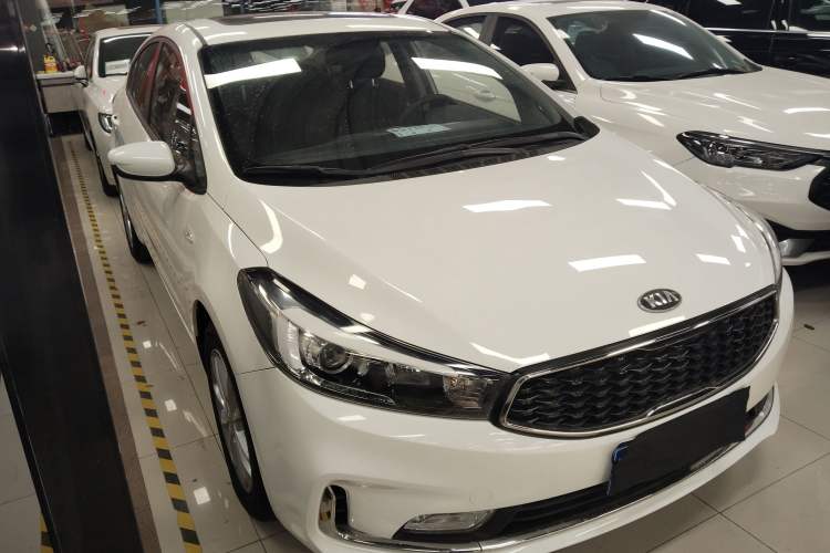 Used Kia K3 2016 1.6L Automatic with Sunroof
