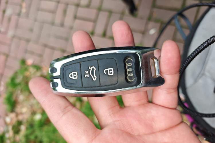 Used Audi A6L 2019 40 TFSI Luxury Dynamic Model Vehicle Key