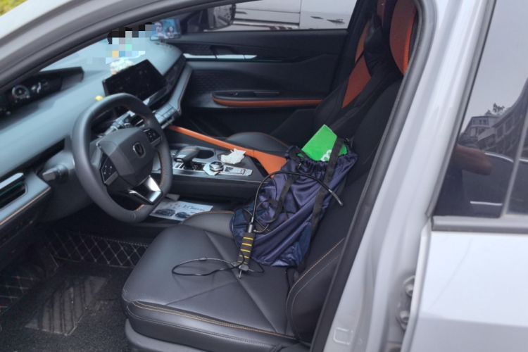 Used Changan UNI-V 2022 1.5T Prestige Version
