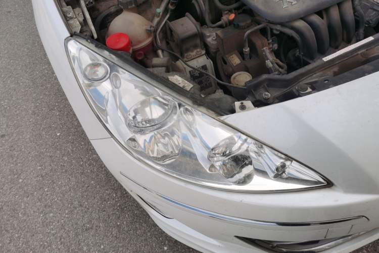 Used Peugeot 408 2013 2.0L Manual Comfort Edition Right Front Headlight