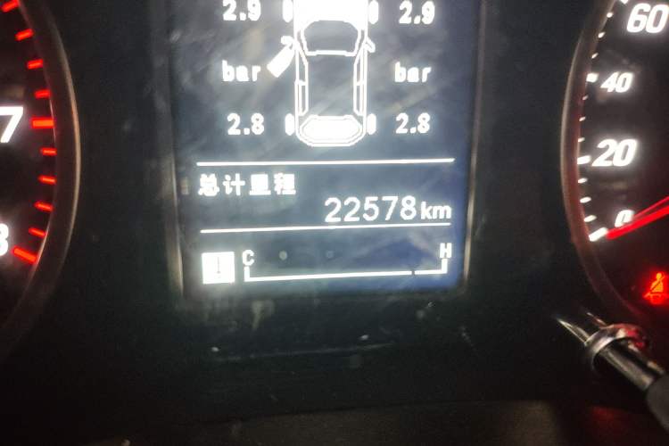 Used Baojun 730 2019 1.5L Manual Fashion Model 7-seater China VI
