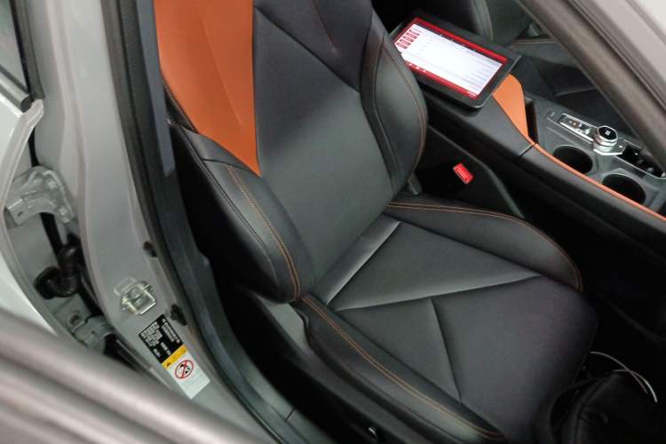 Used CHANGAN UNI-V 2022 1.5T Prestige Version