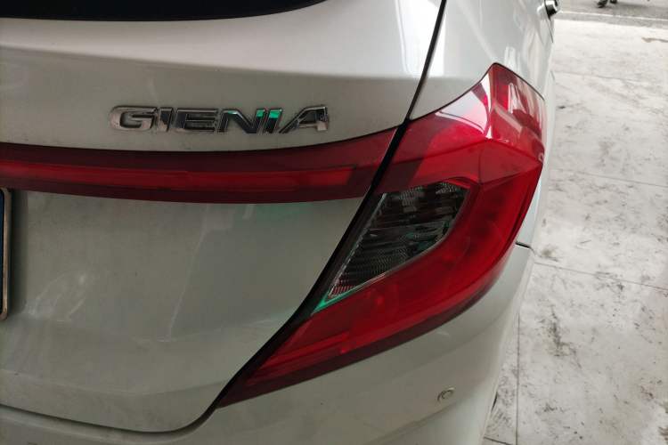Used Honda Gienia 2017 1.5L CVT Classic Edition