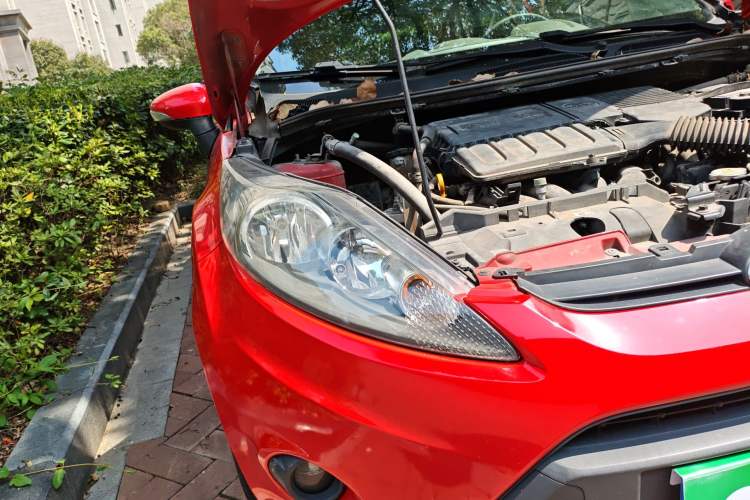 Used Ford Fiesta 2011 Hatchback 1.5L Automatic Fashion Edition
