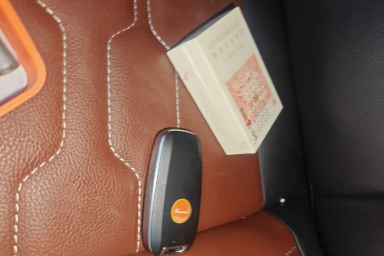 Used Citroen C5 AIRCROSS New Energy 2020 1.6T Four-Wheel Drive Plug-in Hybrid Luxury Model
