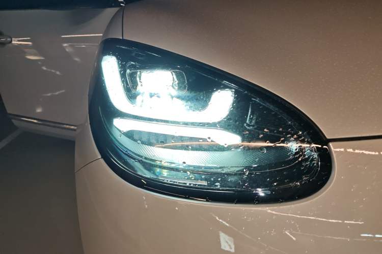 Used Wuling Bingo 2023 410 km Lingxi Deluxe Edition