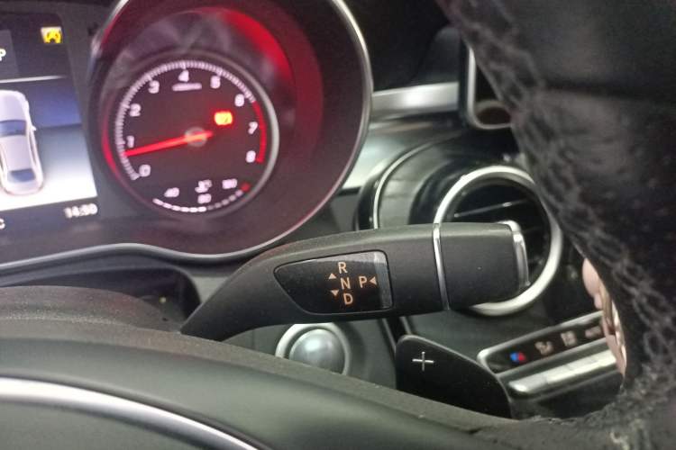 Used Mercedes-Benz C-Class 2018 C 200 L Sport Edition Gear Lever