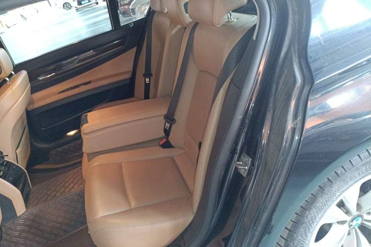 Used BMW 7 Series 2011 730Li Elegant Model Left Rear Seat