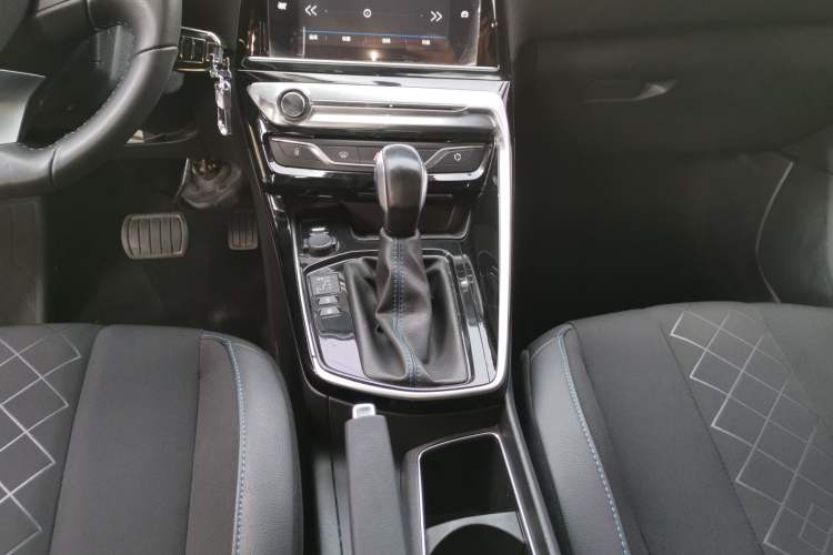 Used Peugeot 308 2016 1.6L Automatic Luxury Edition