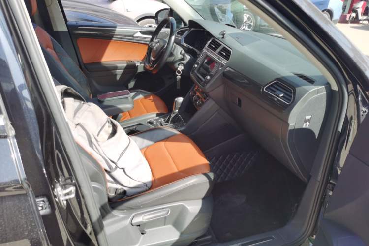 Used Volkswagen Tiguan 2017 330TSI All-Wheel-Drive Innovation Model