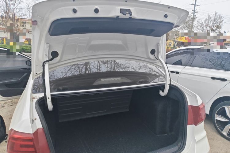 Used Volkswagen Santana 2021 1.5L Automatic Fashion Edition Trunk