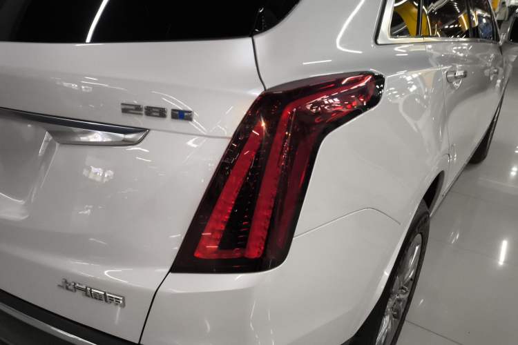 Used Cadillac XT5 2022 2.0T Two-Wheel Drive Luxury Version
