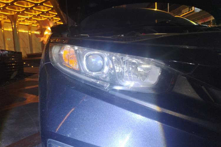 Used Honda Civic 2019 220TURBO CVT Dynamic Edition China VI Right Front Headlight