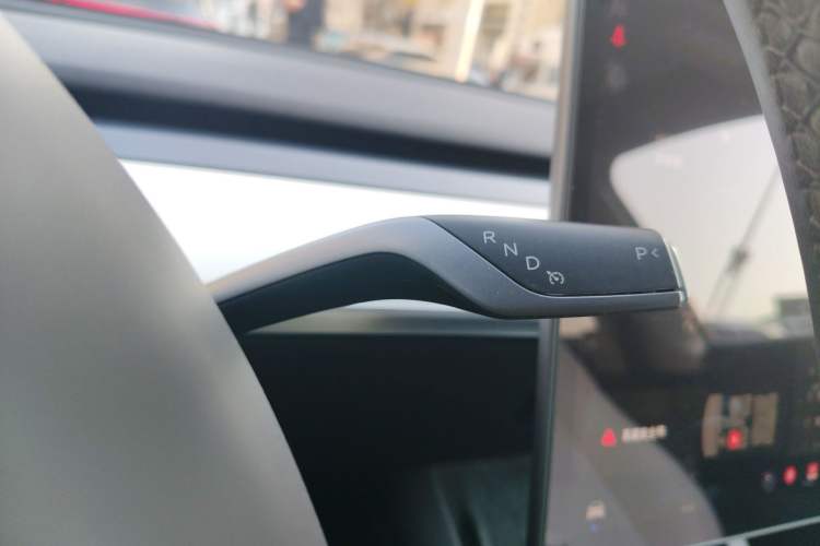 Used Tesla Model Y 2022 Rear-Wheel-Drive Version
