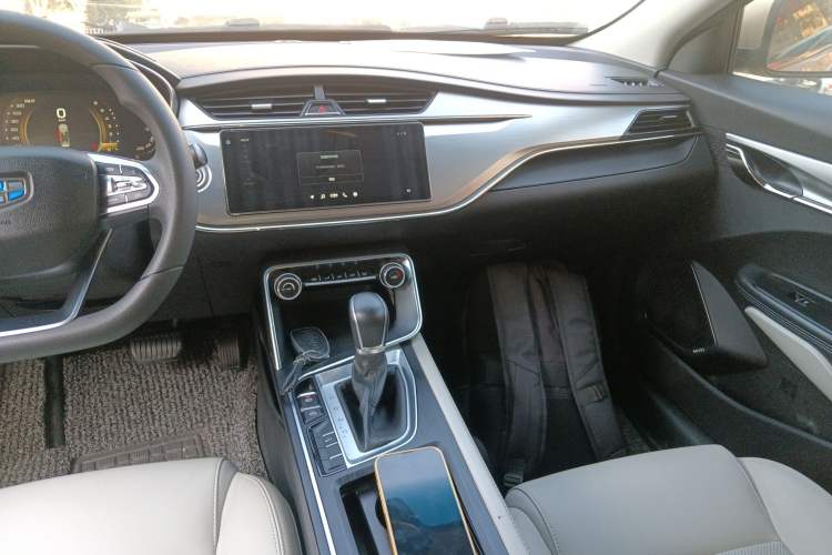 Used Geely Auto Binray 2018 14T CVT Colorful Edition
