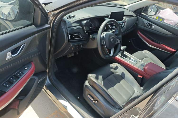 Used CHANGAN CS75 2022 Blue Whale Edition 1.5T DCT Prestige Model
