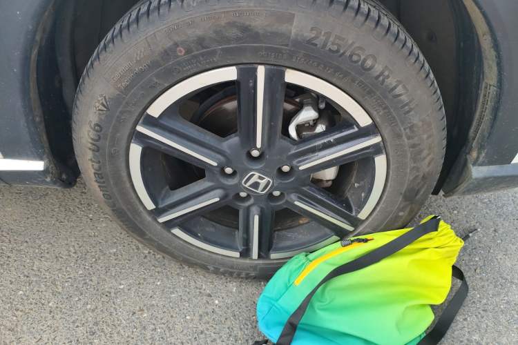 Used Honda Vezel 2023 1.5L CVT Tech Edition
