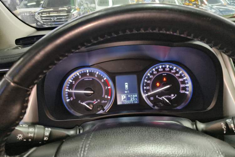 Used Toyota Highlander 2015 2.0T Four-Wheel Drive Luxury Edition 7-Seater Instrument Cluster