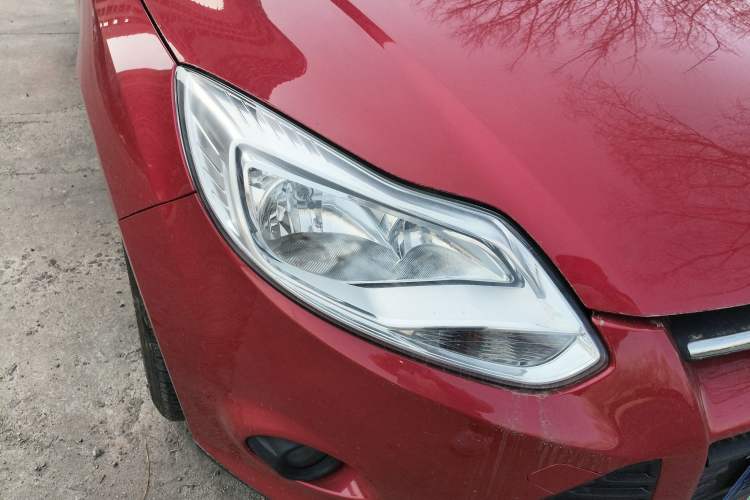 Used Ford Focus 2012 Sedan 1.6L Automatic Comfort Model