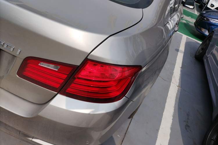 Used BMW 5 Series 2014 520i Elegant Edition