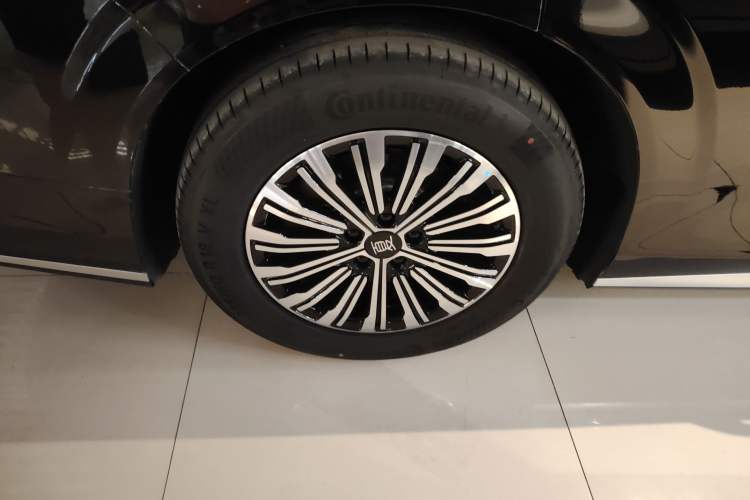 Used BYD Xia 2025 DM-i 1.5T 180km Excellence Model
