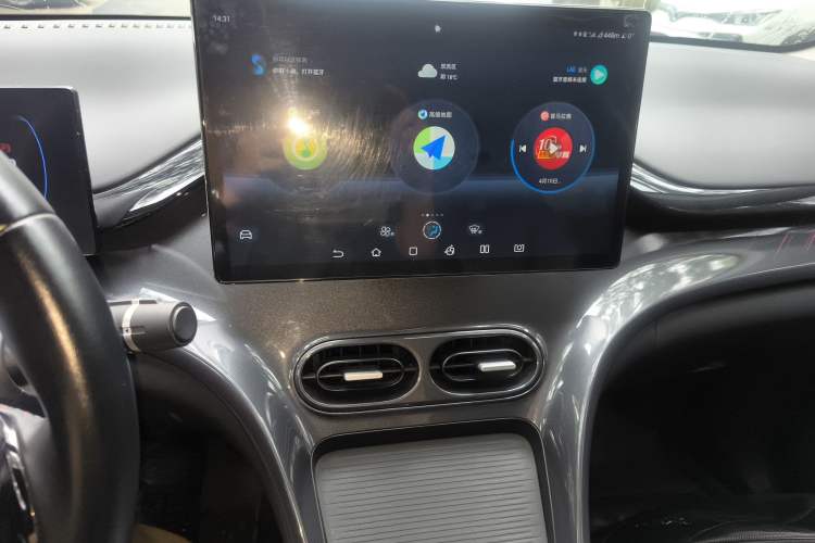 Used BYD e2 2023 Luxury Model Audio And AC Panel