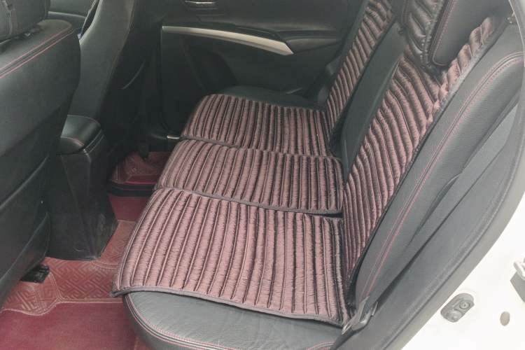 Used Suzuki S-Cross 2014 1.6L Manual Two-Wheel Drive Elite Model Left Rear Seat