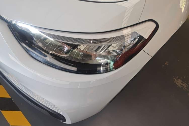 Used Volkswagen ID.3 2023 Upgraded Model Pure Intelligent Enjoyment Version Left Front Headlight