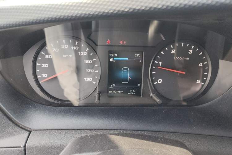 Used Iveco Eurocargo 2021 2.0T Manual Super-Rui Short Wheelbase High-Roof Side-Sliding Door F1A
