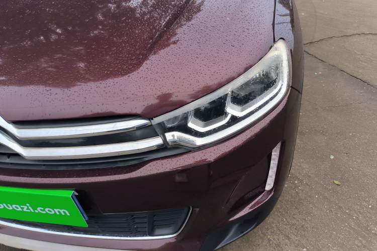 Used Citroen C3-XR 2015 1.6THP Automatic Pioneer Model
