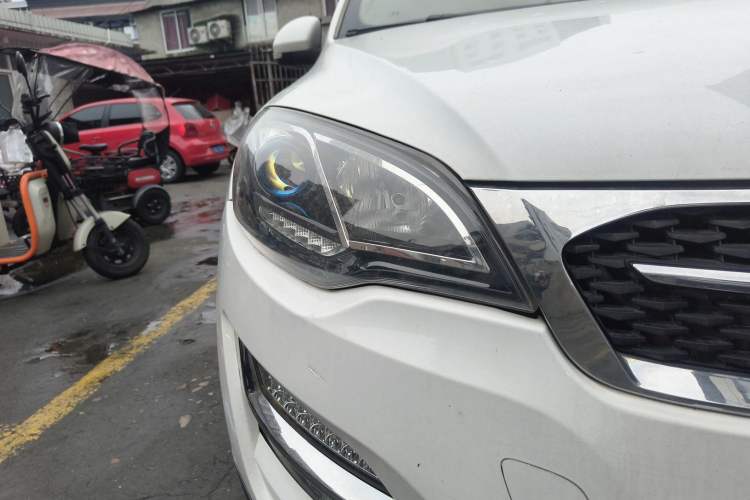 Used Zotye Domy X5 2017 Upgraded Model 1.5T CVT Landlord Edition
