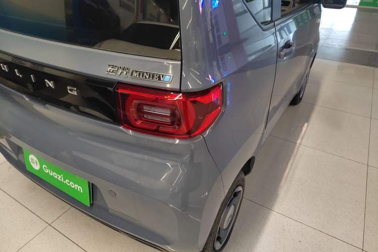 Used Wuling Hongguang MINIEV 2021 Macaron Premium Model – Lithium Iron Phosphate Exterior 3