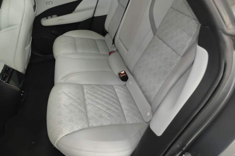 Used Zeekr 001 2024 WE Edition 95 kWh All-Wheel Drive