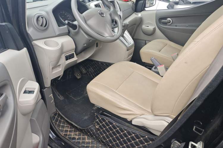 Used Nissan NV200 2016 Revised Version 1.6L CVT Deluxe Edition
