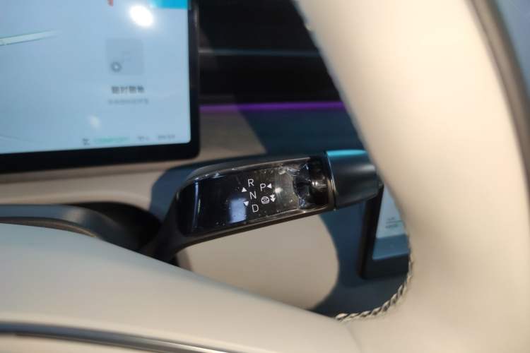 Used XPeng X9 2025 650 Long-Range Max