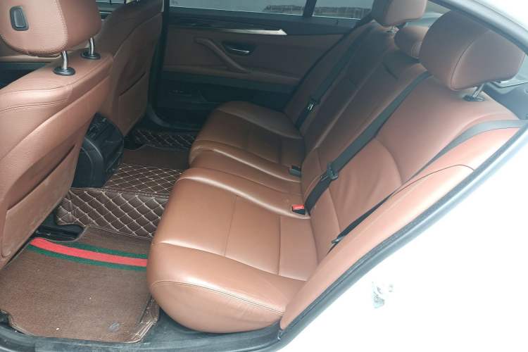 Used BMW 5 Series 2014 520Li Elegant Model
