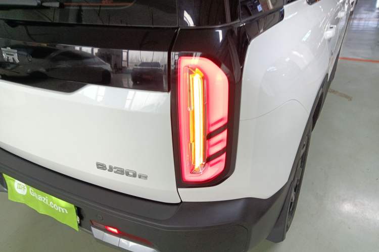 Used BAIC Off-Road BJ30 2024 1.5T Magic Electric Drive Advanced Version Right Rear Taillight
