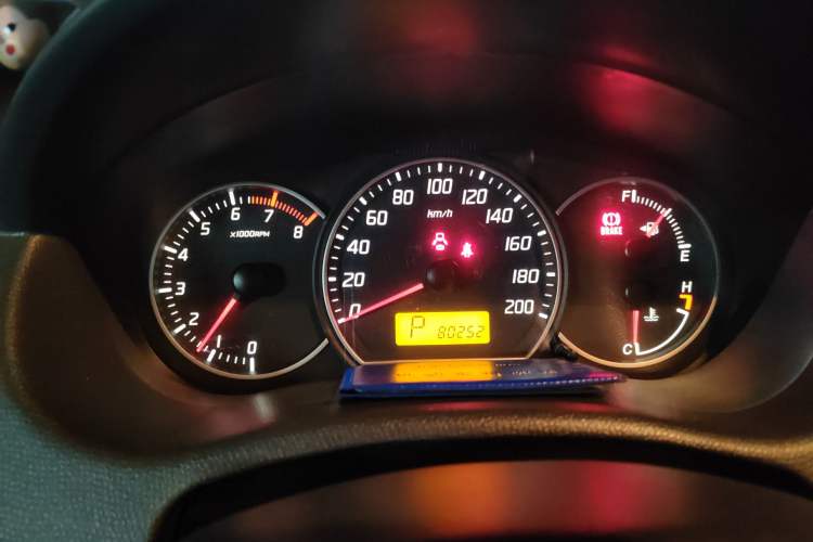 Used Suzuki Swift 2016 1.5L Automatic Fashionable Coolplay Edition