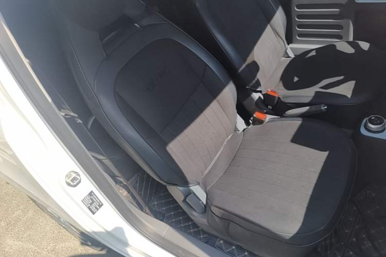 Used Geely Galaxy Panda 2024 Panda Mini 200km Endurance Bear
