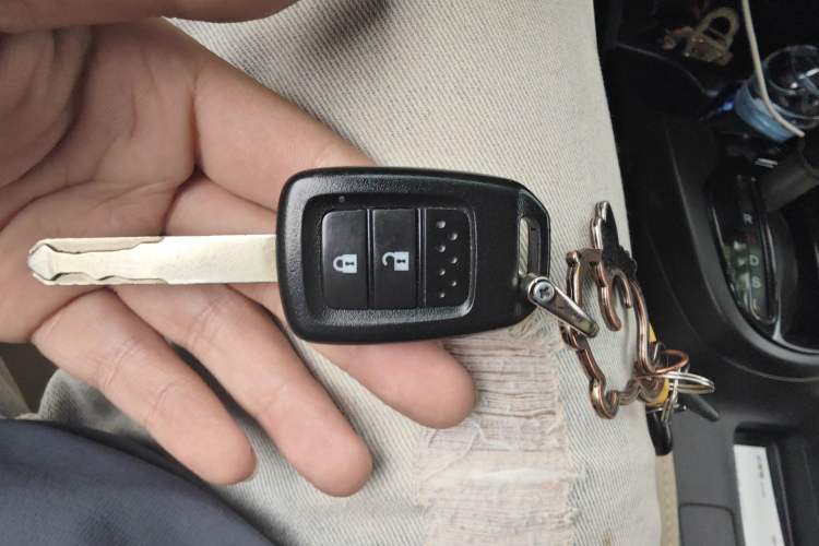 Used Honda Fit 2016 1.5L LXS CVT Comfort Sunroof Version
